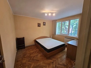 Apartament 3 camere Micro 16 | Etaj 2 | Centrală proprie | Izolat | AC - imagine 2