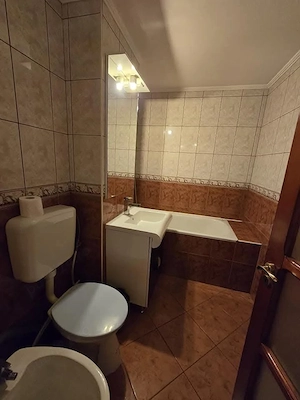 For rent !Chirie 2 cam modern  DEBAL - imagine 8