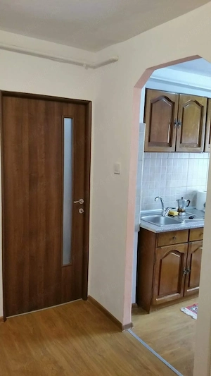 Apartament 2 camere Bucovina cu centrala proprie etaj 1 - imagine 4