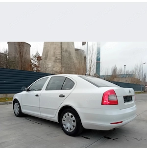 Skoda Octavia 2012 - imagine 4