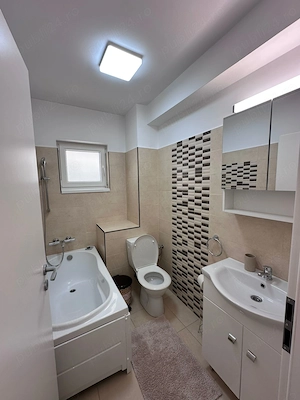 Apartament 2 camere modern, Intrare separata, Bloc 2020, Mobilat si utilat, Ideal locuinta sau firma - imagine 5