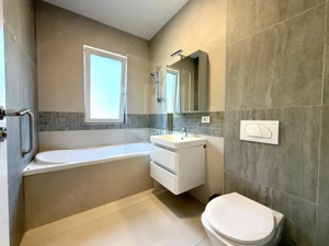 Apartament elegant, 3 camere, 62 mp utili, 103 mp curte - Dumbravita - imagine 8