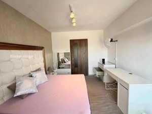 Piața Unirii ✦ 4-Room Apartment ✦ Panoramic Fountain Views ✦ Metro Station - imagine 14