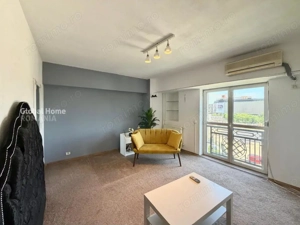 Piața Unirii ✦ 4-Room Apartment ✦ Panoramic Fountain Views ✦ Metro Station - imagine 3