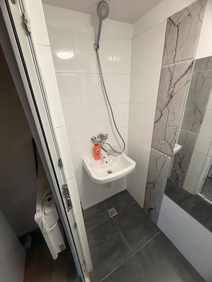 Garsonieră de vânzare   Grozăvești, 28 mp, renovată - imagine 4
