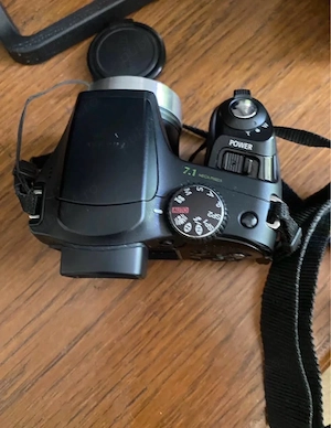 Aparat poze FujiFilm cu accesorii - imagine 3