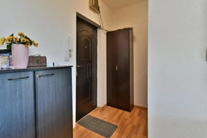 Apartament cu 3 camere, semidecomandat, 65 mp utili + balcon - Soarelui - imagine 11