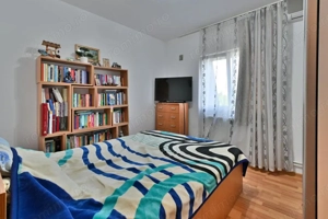 Apartament cu 3 camere, semidecomandat, 65 mp utili + balcon - Soarelui - imagine 6