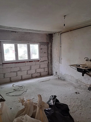 Apartament 2 camere de vanzare , Strada Dorna , Carpati 2 , et. 1 , 62.900 euro neg. - imagine 3