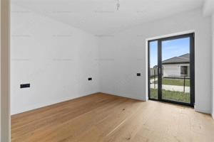 Casa 4 camere | parter | Stupini Brasov - imagine 8