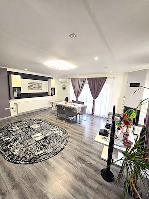 Confort si spatiu | Casa 5 camere, constructie solida | Teren 544 mp - imagine 2