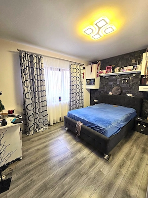 Confort si spatiu | Casa 5 camere, constructie solida | Teren 544 mp - imagine 7