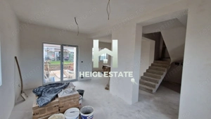 Duplex cu 4 camere in Bucovat