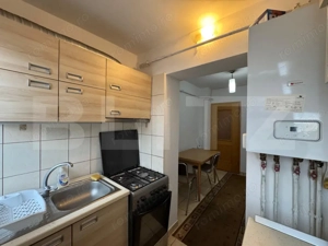 Apartament 3 camere decomandat, Cartier Sărari, zona Henri Coandă - imagine 13