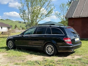 mercedes w204 2010 c220 - imagine 3