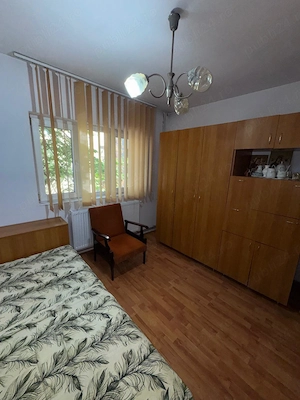 vand apartament 3 camere , zona Splai Mihai Viteazul ,et 1, incalzire pe gaz - imagine 4
