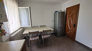inchiriez apartament 2 camere decomadant, centrala proprie, loc parcare, zona Dna Ghica - imagine 4