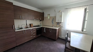 inchiriez apartament 2 camere decomadant, centrala proprie, loc parcare, zona Dna Ghica - imagine 5