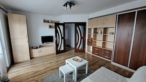 inchiriez apartament 2 camere decomadant, centrala proprie, loc parcare, zona Dna Ghica - imagine 8