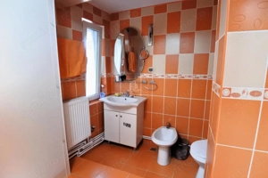 Casă primitoare de închiriat în Roman, jud. Neamț-ideală pentru familia ta! - imagine 7