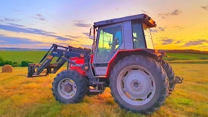 Vând tractor MASSEY Ferguson 3060