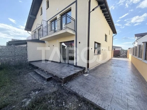 Duplex P+E+pod 4 camere curte amenajata gata de mutare Arhitectilor - imagine 8