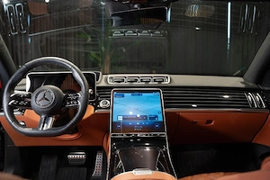 De vanzare limusina MERCEDES S500