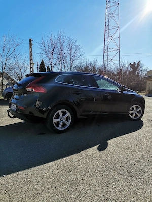 Volvo V40  D2 Negru - imagine 2