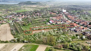 Casa complet mobilata si utilata | Teren 2500 mp | Liniste, natura autentic romanesc - imagine 18