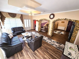 Casa complet mobilata si utilata | Teren 2500 mp | Liniste, natura autentic romanesc - imagine 2