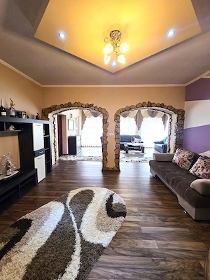 Casa complet mobilata si utilata | Teren 2500 mp | Liniste, natura autentic romanesc - imagine 15