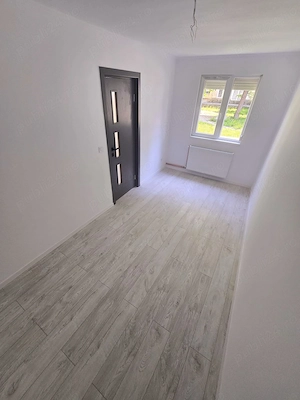 Apartament cu 2 camere, la parter | Complet renovat - Micro 14 - imagine 10