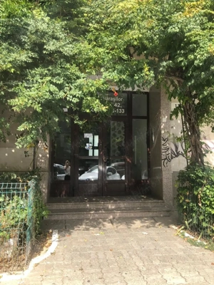 De Inchiriat Garsoniera pentru birouri 44 mp, renovata, etaj 1 - imagine 2