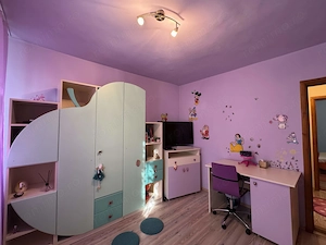 3 cam. etaj 1, 2 bai, 2 balcoane, mobilat+utilat, zona Spital - imagine 13