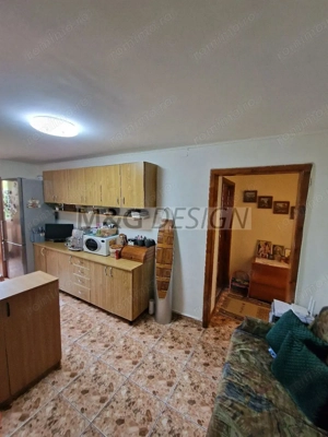 Apartament 2 camere  Lipovei parter cu balcon - imagine 2