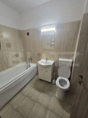 Apartament cu 2 camere, decomandat,  parcare, zona linistita, Buna ziua - imagine 8