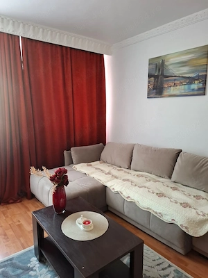 Proprietar, închiriez apartament 2 camere decomandat IREG