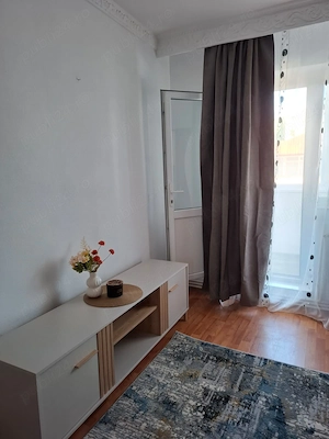 Proprietar, închiriez apartament 2 camere decomandat IREG - imagine 4