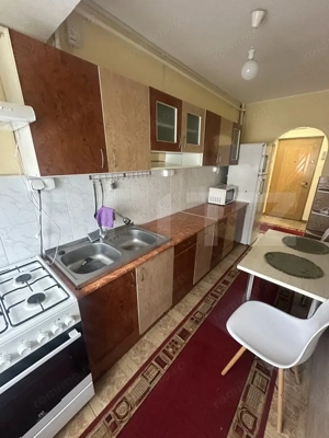 Apartament 2 camere, decomandat,48 mp , Micro 15 - imagine 8
