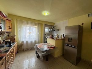 Apartament 2 camere-decomandat-etaj 1-zona Dorobanti - imagine 9