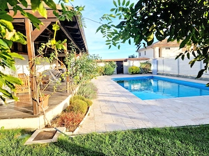 Vila de lux cu piscina si vedere la mare - imagine 7