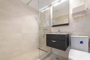 Apartament situat intr-o vila 2020 la 3 minute de piata Muncii!  - imagine 5