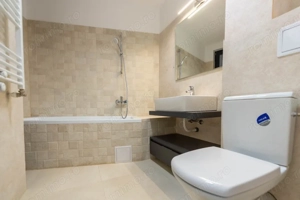 Apartament situat intr-o vila 2020 la 3 minute de piata Muncii!  - imagine 6