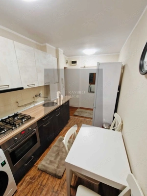 Inchiriere 2 camere | P-ta Amzei | sector 3 | Renovat | Prox Metrou - imagine 3
