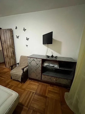 Ap 2 cam parter zona central Piata Romana ocupabil imediat mobilat si utilat - imagine 5