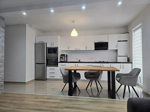 3 camere.2 bai.Luminos.Spatios.Mobilat si Utilat! - imagine 4