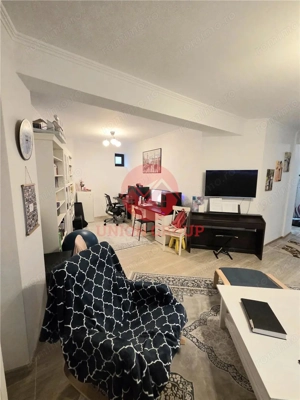 Apartament Spatios, 3 Camere, Decomandat, Demisol, Zona Primo - imagine 5