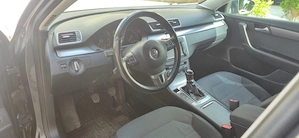 Volkswagen Passat 2.0 TDI BlueMotion Tehnology Comfortline - imagine 10