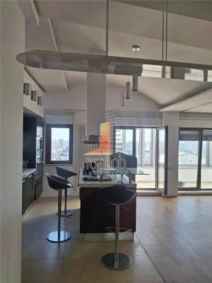 Toamnei, apartament  3 camere, 138 mp, constructie 2009