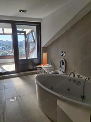 Toamnei, apartament  3 camere, 138 mp, constructie 2009 - imagine 6